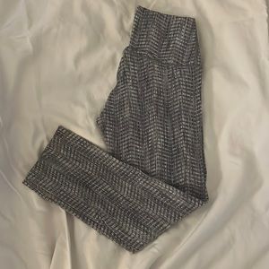 Vintage Lululemon grey striped leggings!